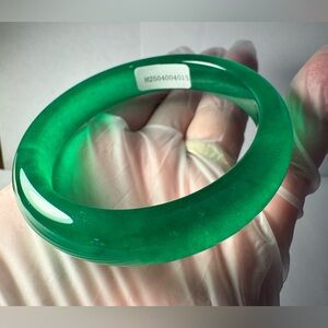 Vibrant Green Bangle Bracelet